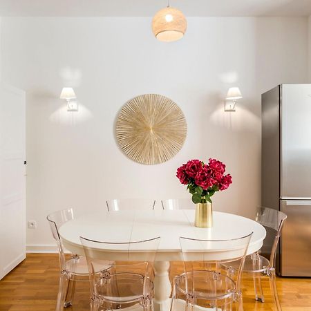 Cozy Apartment - Champs Elysees - Monceau Paris Exteriör bild