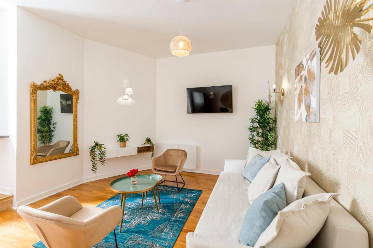 Cozy Apartment - Champs Elysees - Monceau Paris Exteriör bild