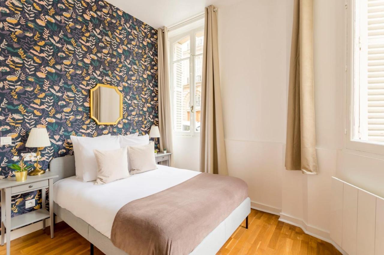 Cozy Apartment - Champs Elysees - Monceau Paris Exteriör bild