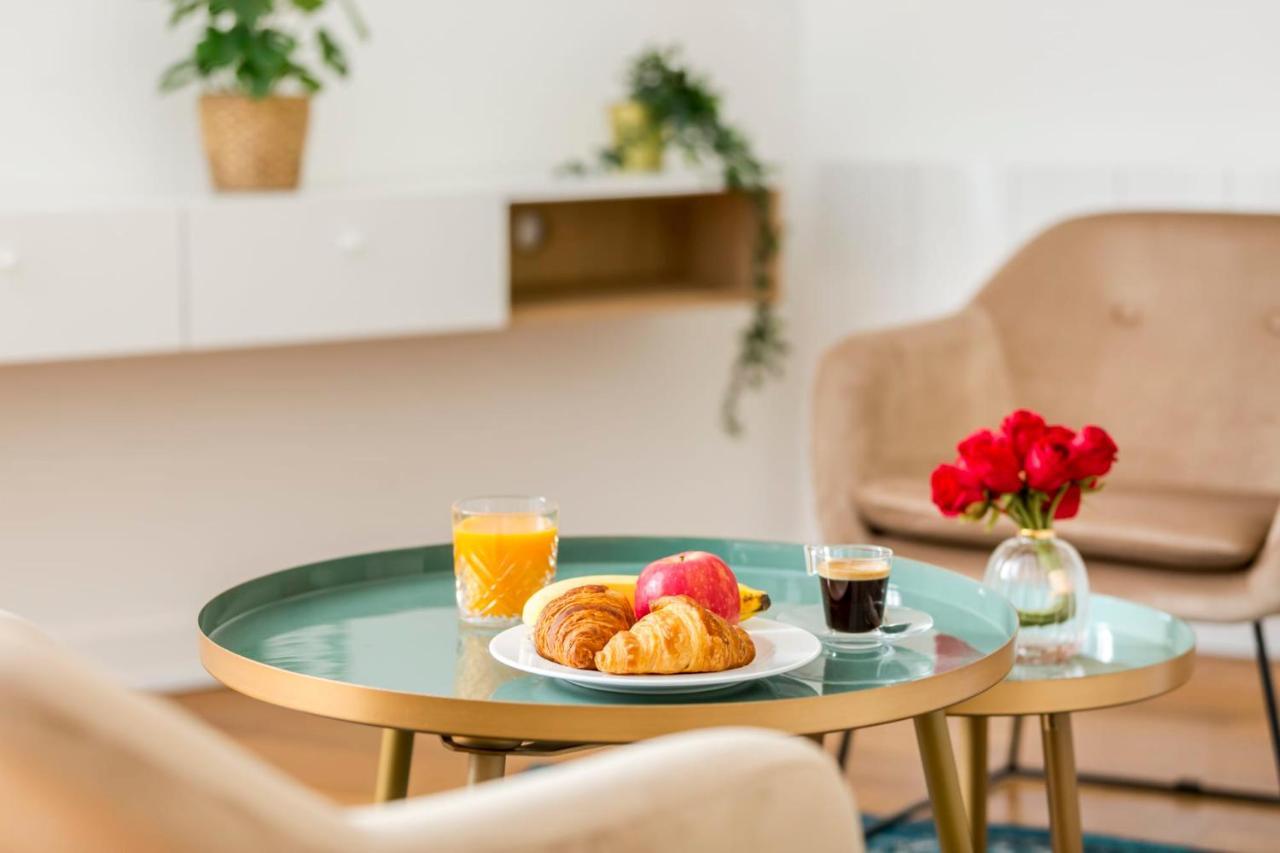 Cozy Apartment - Champs Elysees - Monceau Paris Exteriör bild