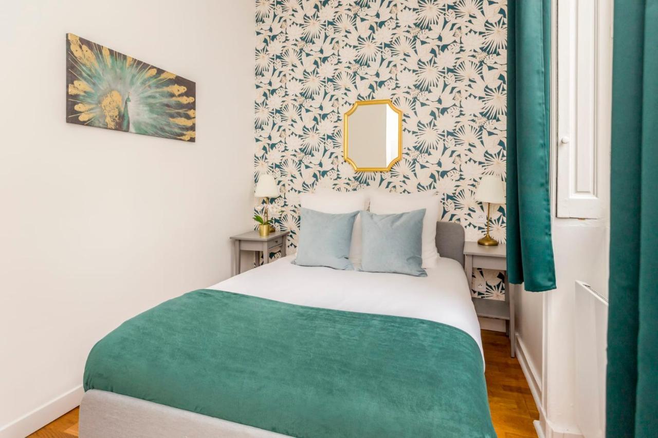 Cozy Apartment - Champs Elysees - Monceau Paris Exteriör bild