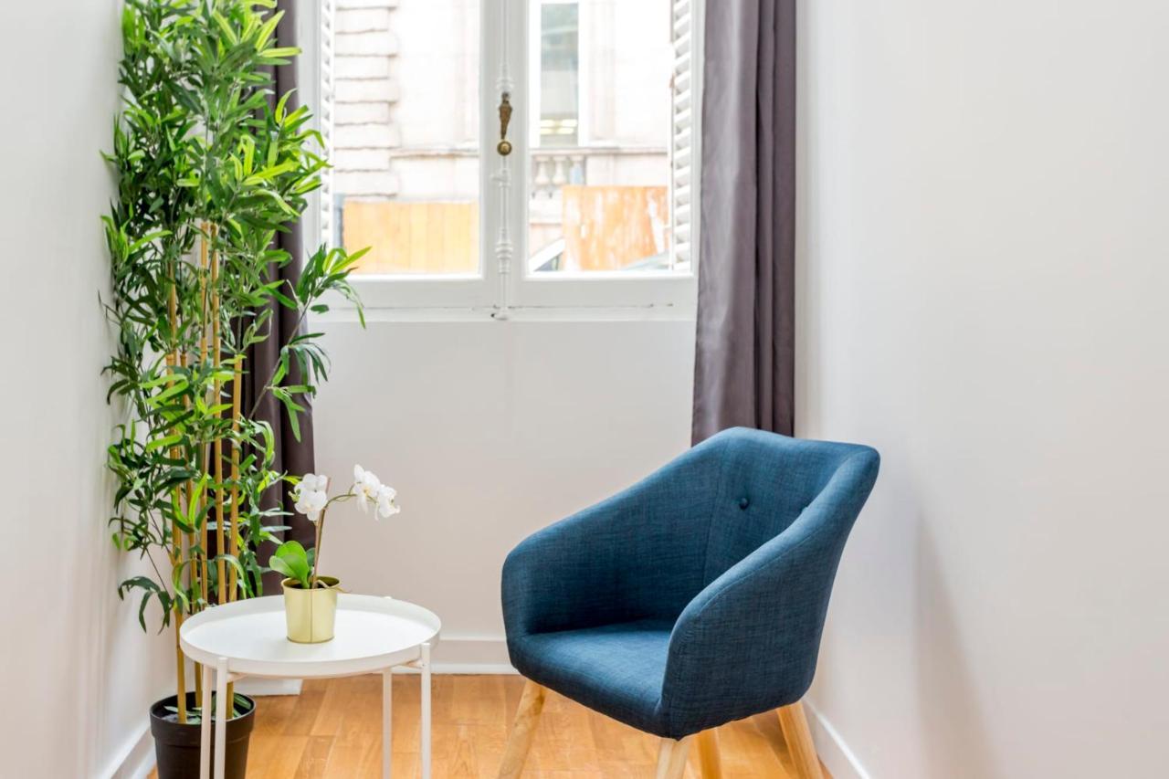 Cozy Apartment - Champs Elysees - Monceau Paris Exteriör bild