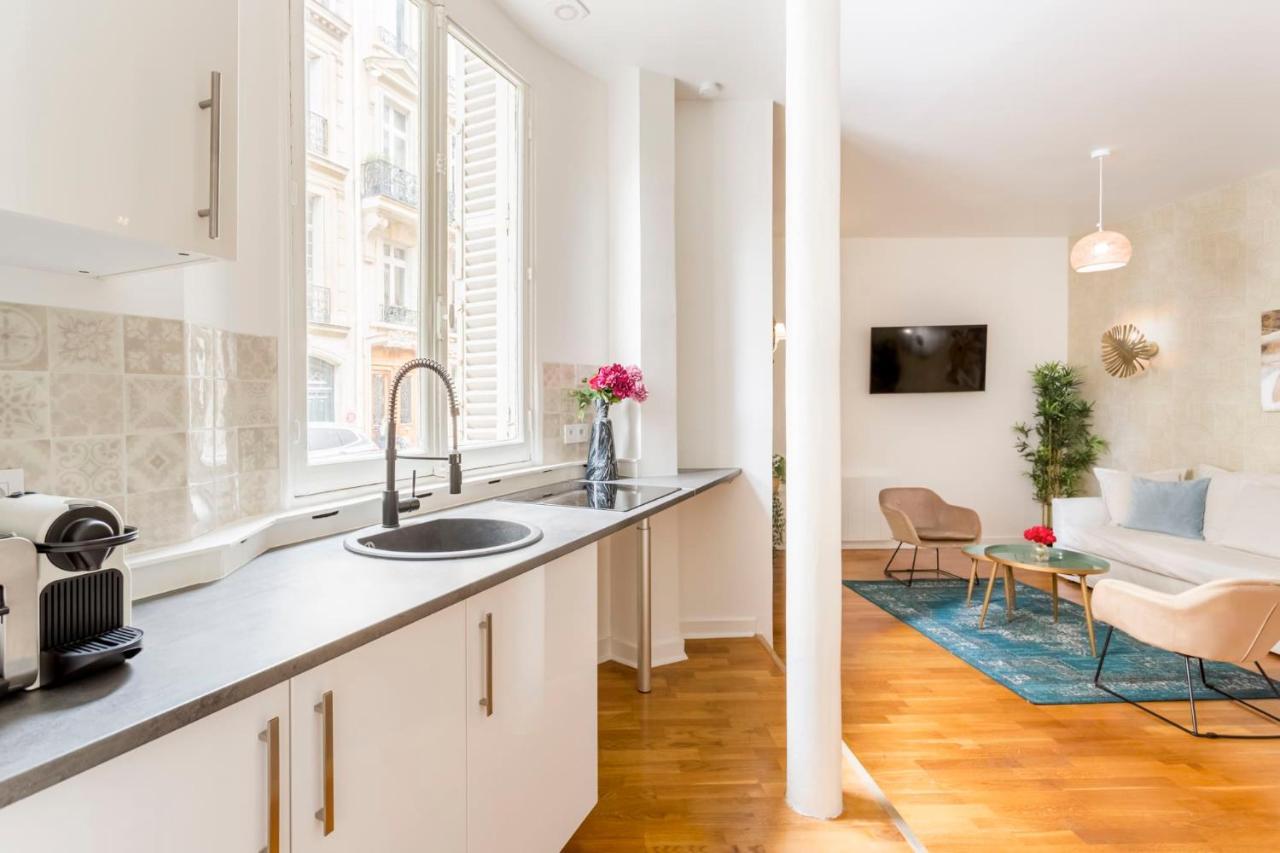 Cozy Apartment - Champs Elysees - Monceau Paris Exteriör bild