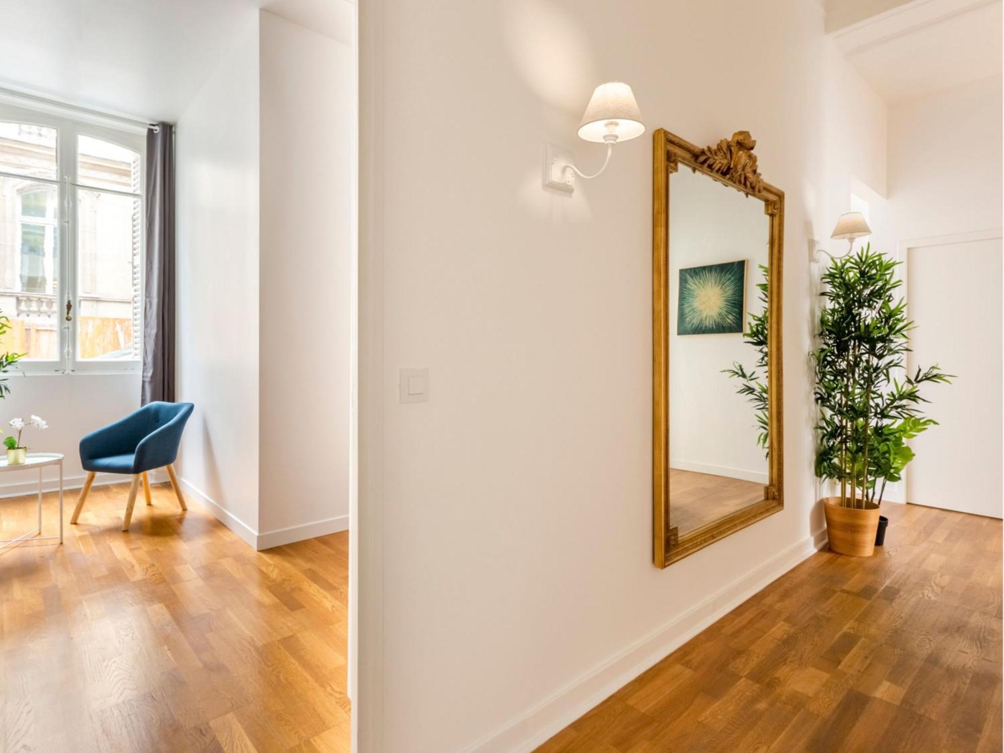 Cozy Apartment - Champs Elysees - Monceau Paris Exteriör bild