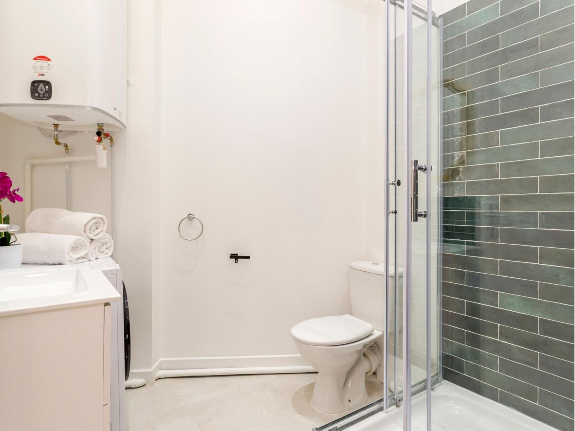 Cozy Apartment - Champs Elysees - Monceau Paris Exteriör bild
